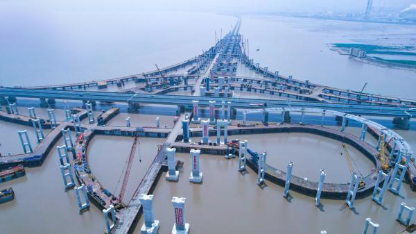 Baigtas paskutinis Hangyong kelių linijų Ningbo I fazės projekto binhai sankryžos polinis pamatas