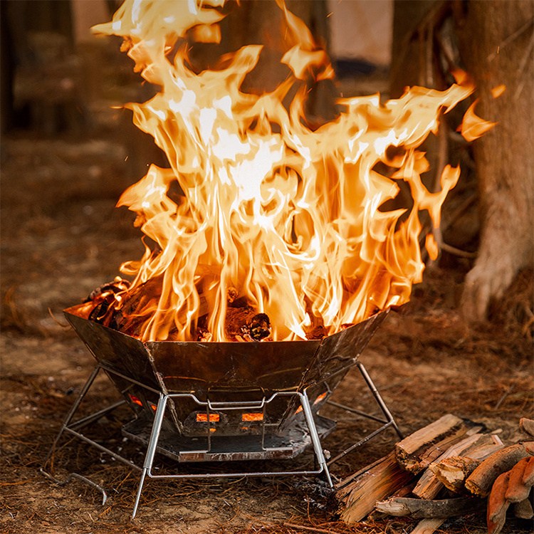 Sulankstoma laužo kepsninė Camping Fire Pit