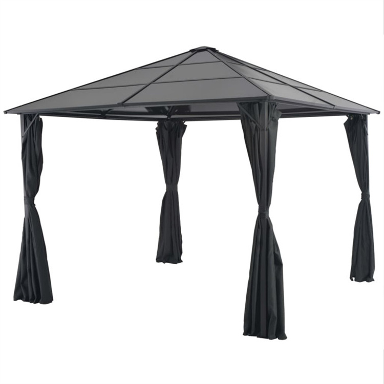 Patio pavėsinė su aliuminio užuolaida